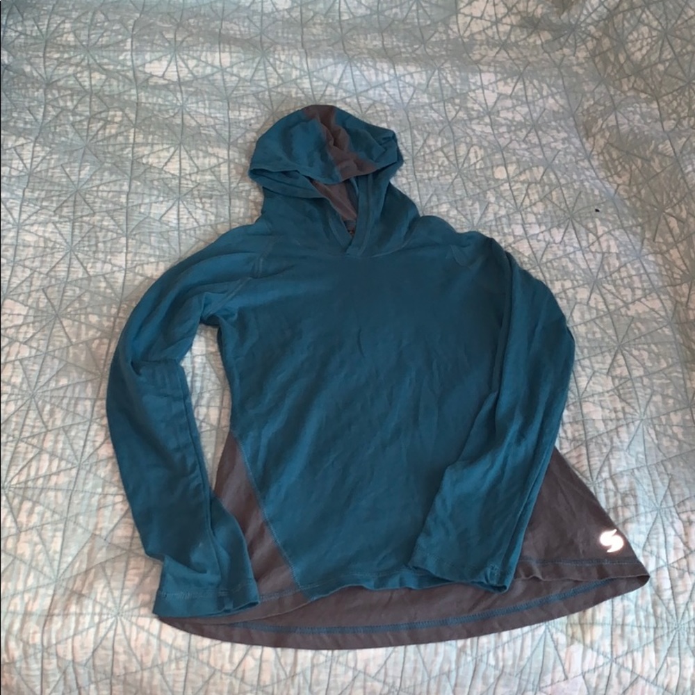 SOFFE XS Athletic Pullover